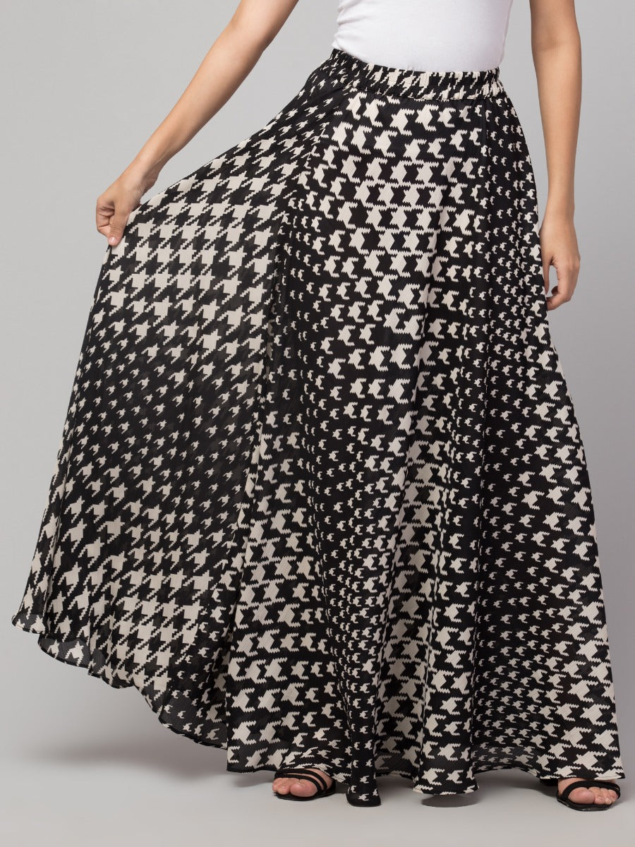 Printed Skirt In Satin Chiffon Fabric.