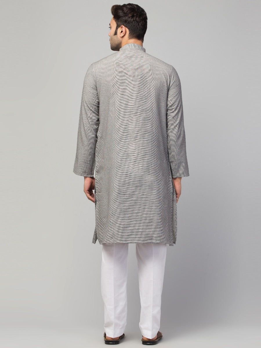 Elegant Kurta For Men In Pure Cotton Blend Fabric