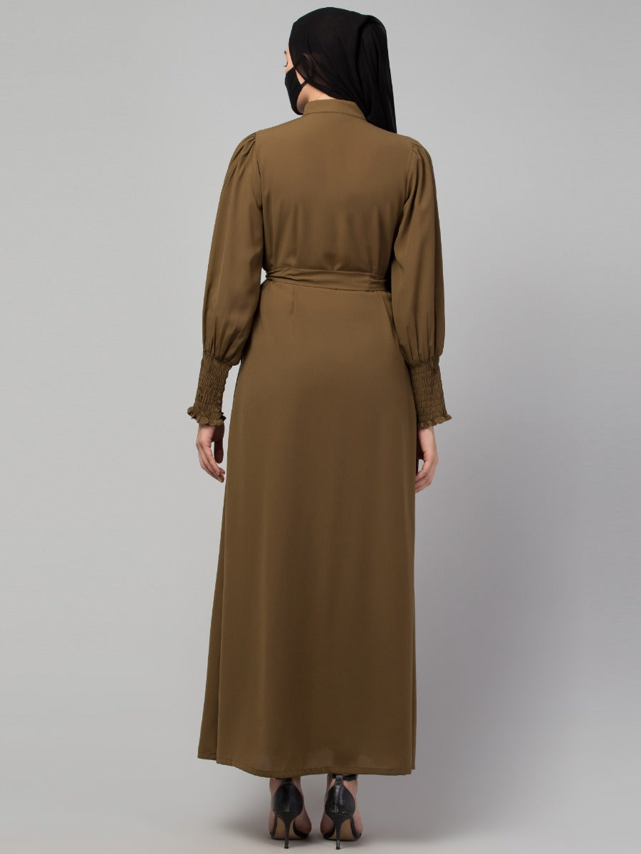 Front Open Abaya with Puff Shoulders: Smocky Sleeves and Contrast Buttons