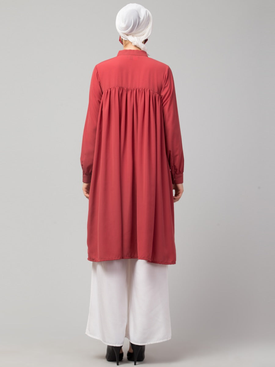 Loose Tunic With White Trouser