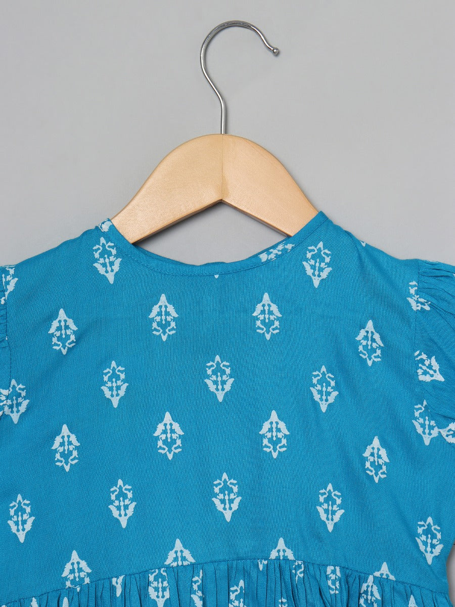 Printed Frock In Rayon Fabric With Elasticated Sleeves