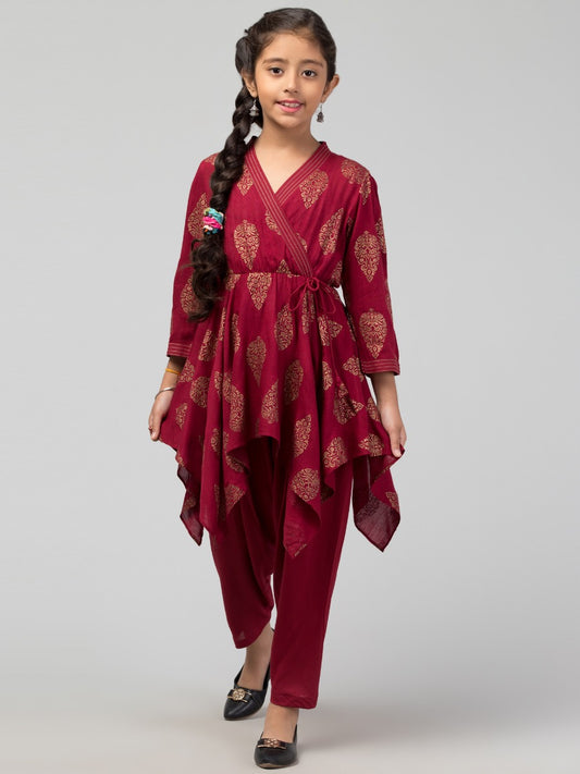 Two Pieces Set- Dhoti Shalwar And Long Asymmetrical Top