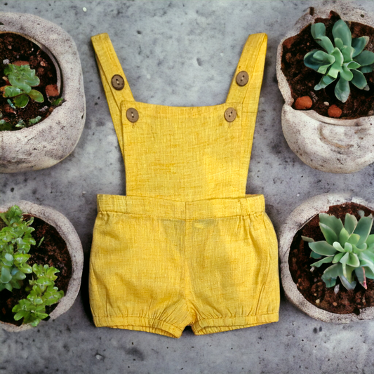 Adorable Overalls: Dress Your Baby in Cute Dungarees