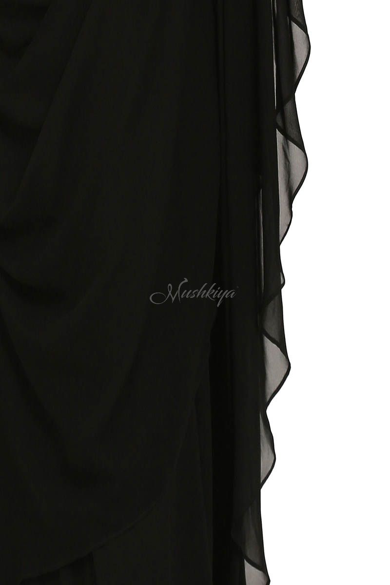 Pin by AlmeenaYadhav on Half saree , Lehenga & Long Gown | Pattu long  frocks for women, Long gown design, Long frock designs